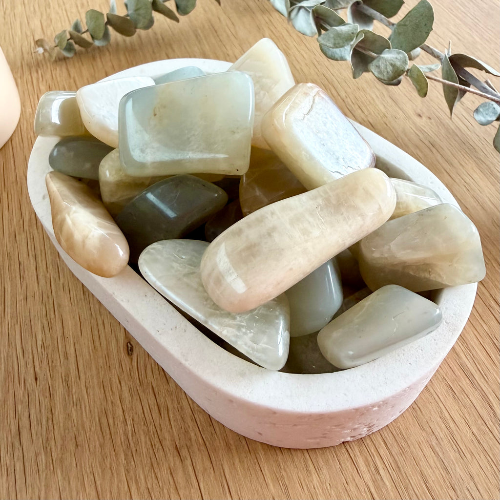 Moonstone Tumble Stone (High Grade)