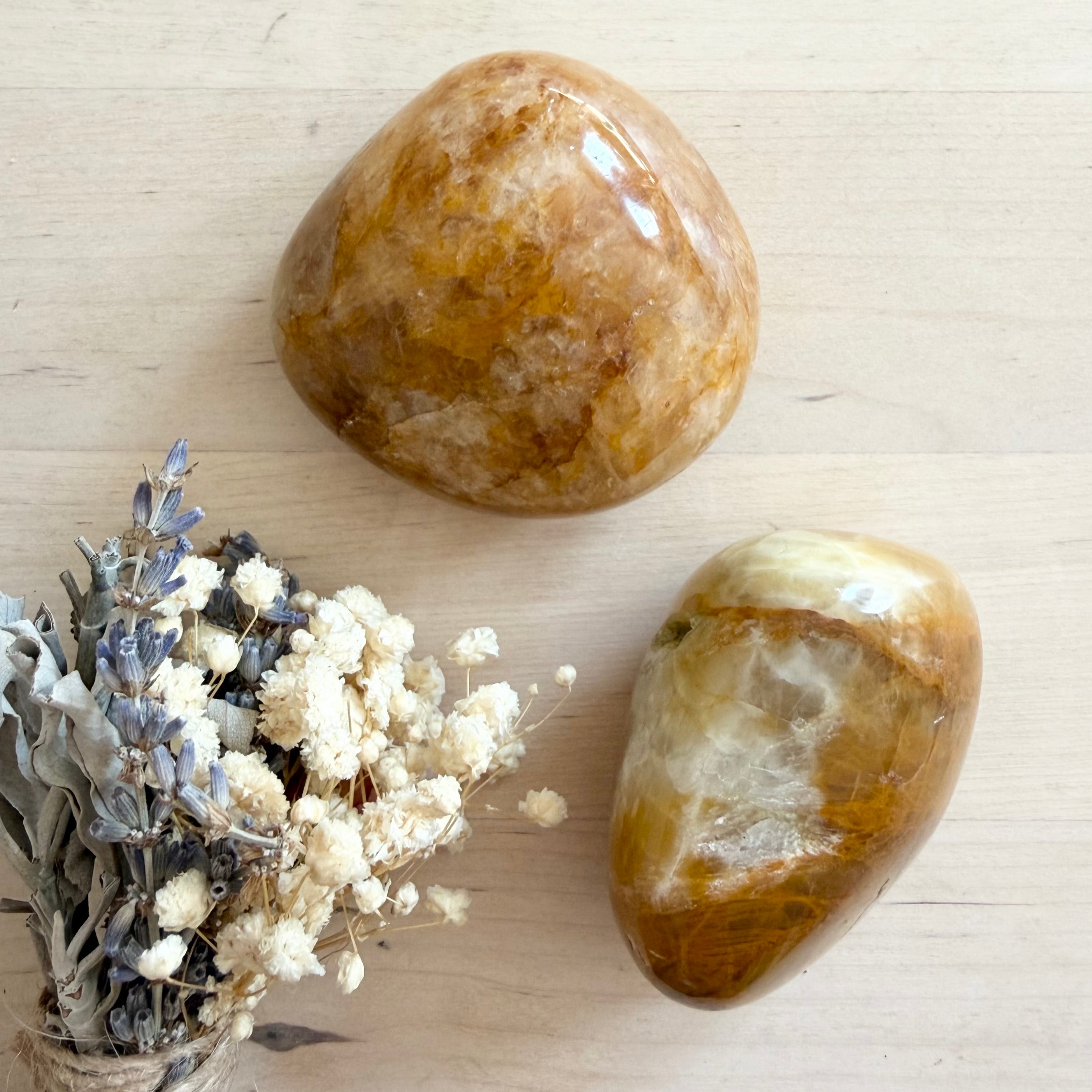 Golden Healer Quartz XL Palm Tumble Stone
