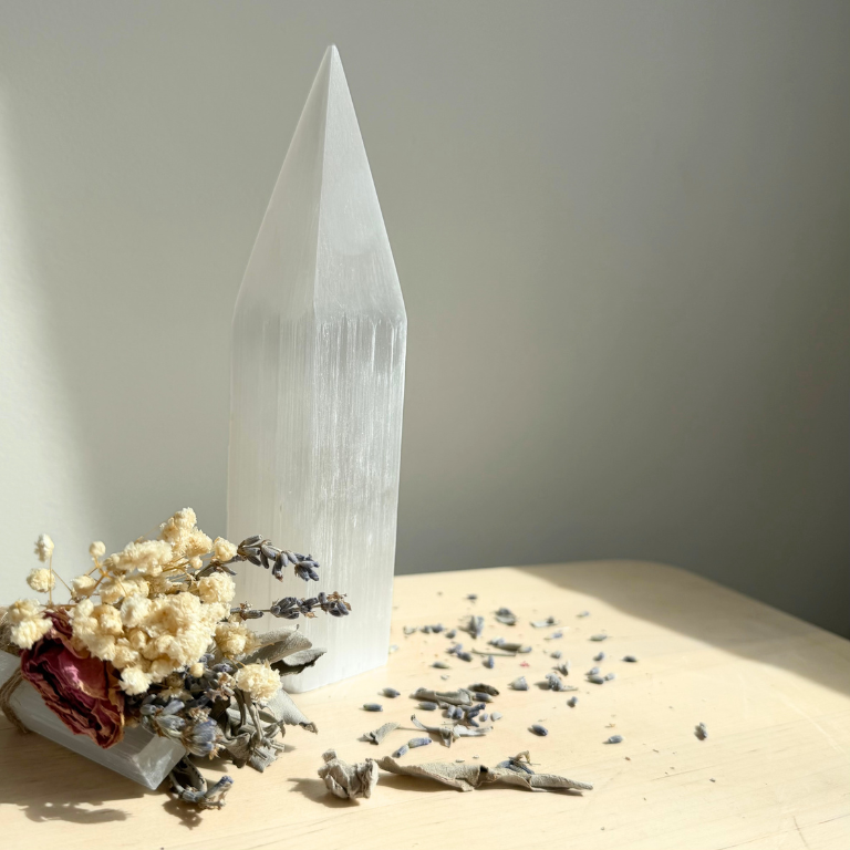 Selenite Tower Point