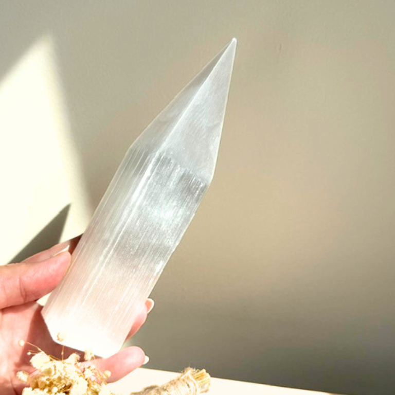 Selenite Tower Point