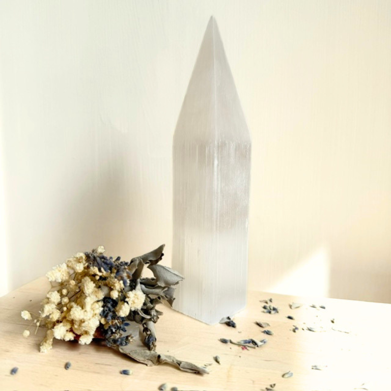 Selenite Tower Point